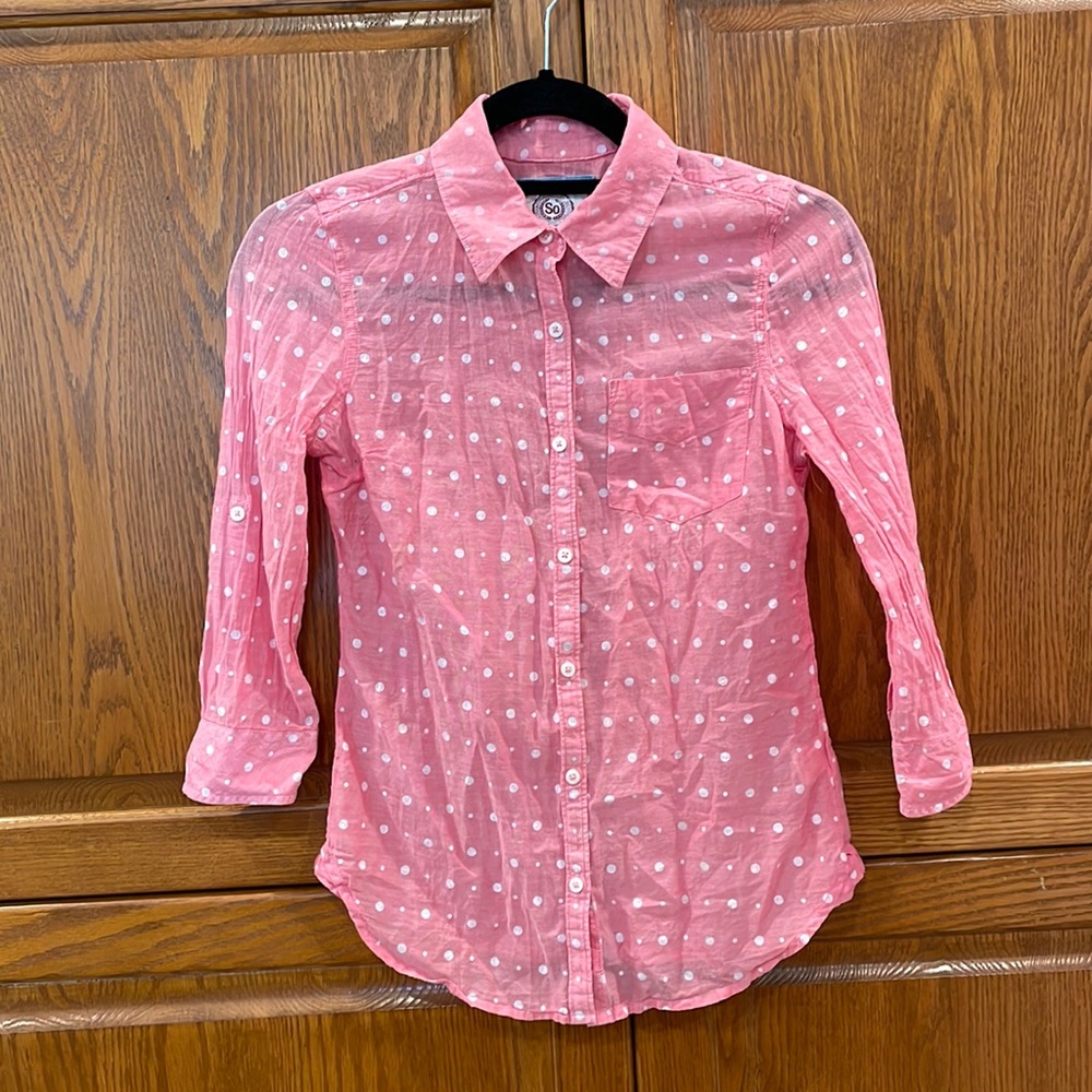 SO perfect shirt size S button up shirt